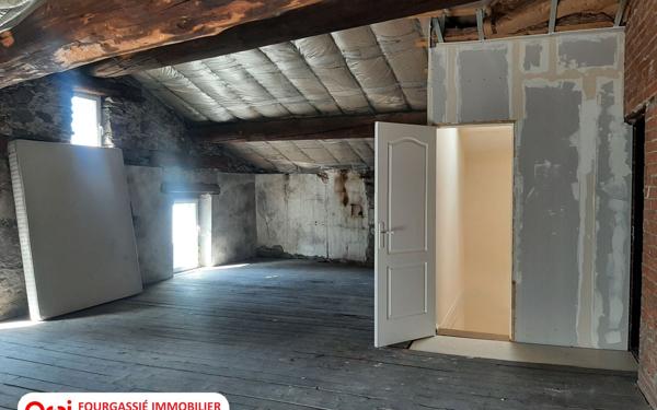 Maison à vendre    3 pièces •  Bout-du-Pont-de-Larn