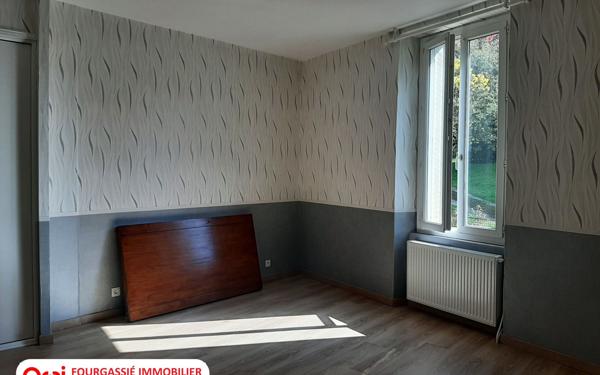 Maison à vendre    3 pièces •  Bout-du-Pont-de-Larn