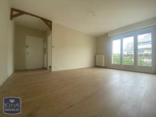 Appartement à louer 2 pièces 48.03m²