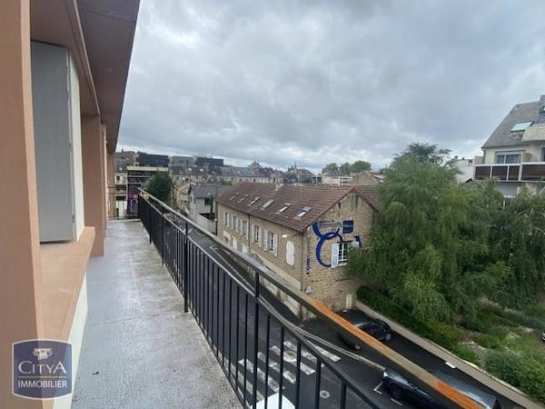 Appartement à louer 2 pièces 48.03m²
