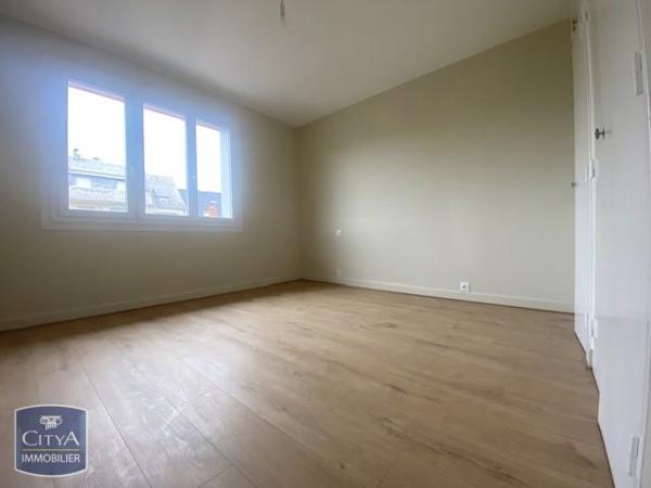 Appartement à louer 2 pièces 48.03m²