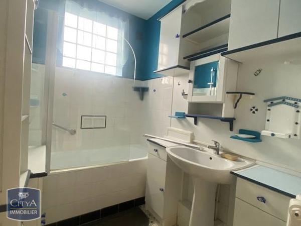 Appartement à louer 2 pièces 48.03m²