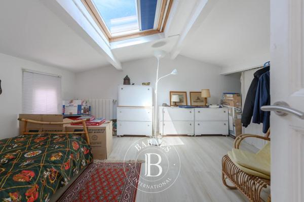 Toulon, Maison 11 Chambres -  350 m² à vendre