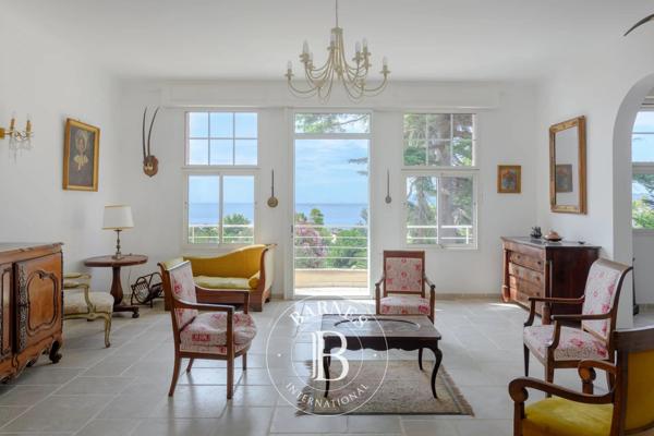 Toulon, Maison 11 Chambres -  350 m² à vendre