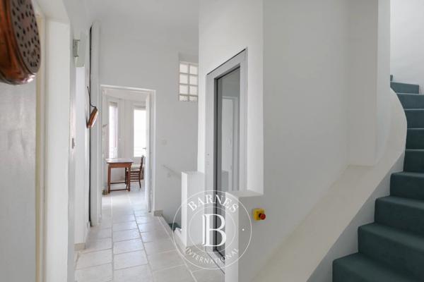 Toulon, Maison 11 Chambres -  350 m² à vendre
