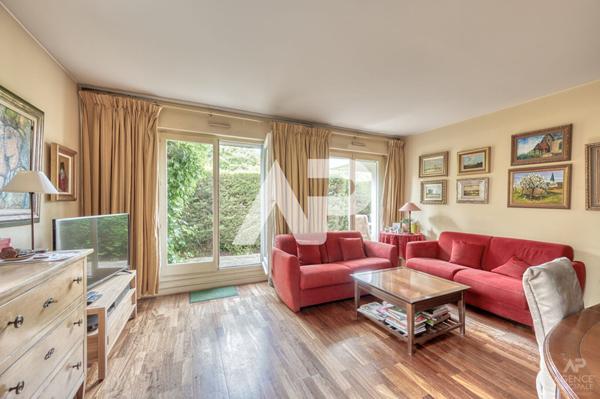 Appartement Rueil Malmaison 4 pièce(s) 105.56 m2 €590 000 ** - Référence 19264