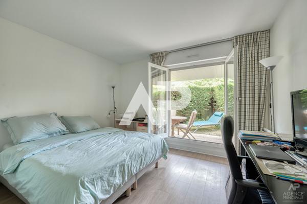 Appartement Rueil Malmaison 4 pièce(s) 105.56 m2 €590 000 ** - Référence 19264