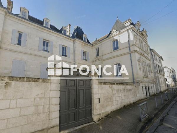 Location Appartement 3 pièces 61.59 m² - 9 TER RUE DU GENERAL SARRAIL Saintes 17100