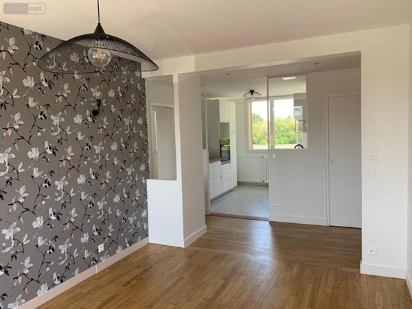 Appartement à louer à Rennes en Ille-et-Vilaine (35000), ref : 948