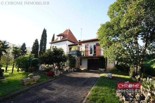 Vente                                                      Maison
                        
                     7 pièces                      136 m2                     à Marmande