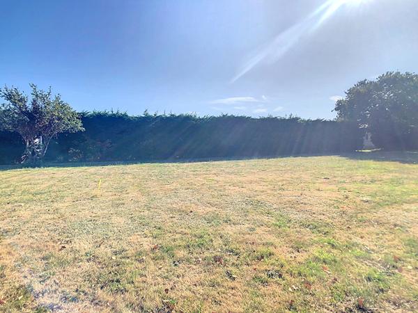 TERRAIN CONSTRUCTIBLE LABARTHE SUR LEZE 977m²