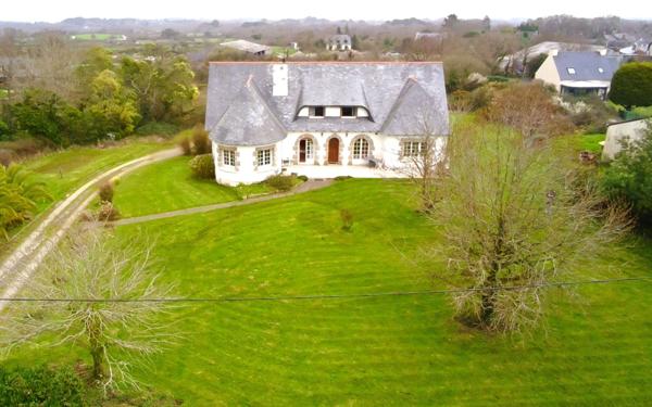 Maison à vendre    9 pièces • 230 m2 Sarzeau