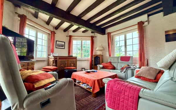 Maison à vendre    9 pièces • 230 m2 Sarzeau