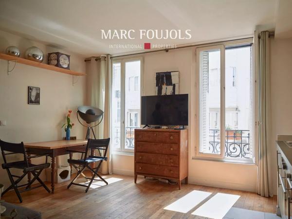GAMBETA Deux pièces en bon état