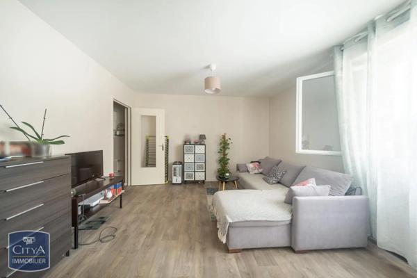 Appartement à vendre 1 pièce 32.67m² Mâcon (71000)