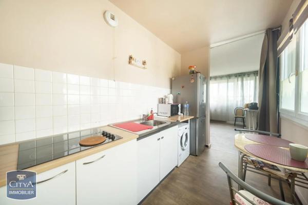 Appartement à vendre 1 pièce 32.67m² Mâcon (71000)
