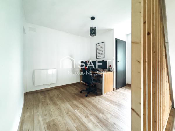 Maison de cité au calme