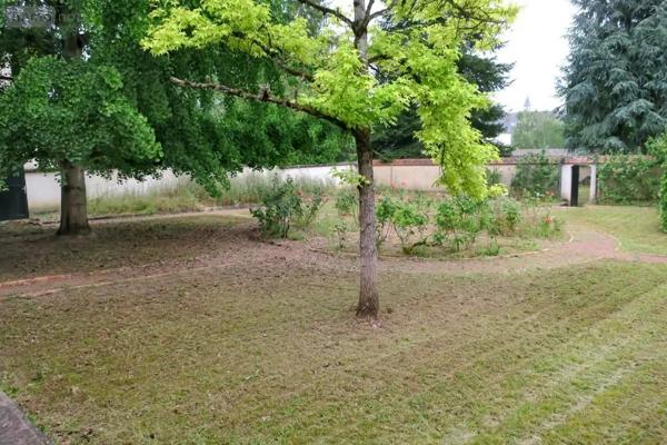 Achat - Maison Bourges 18000 11 pièces 326 m 2 1586 m 2