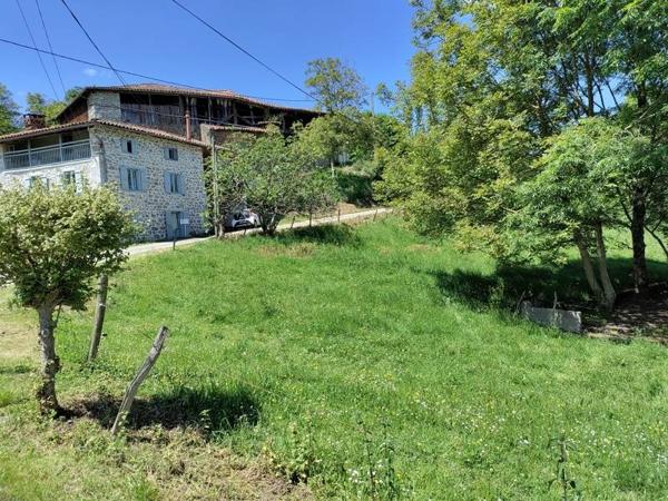 Terrain à vendre |  Montgauch |  830 m²