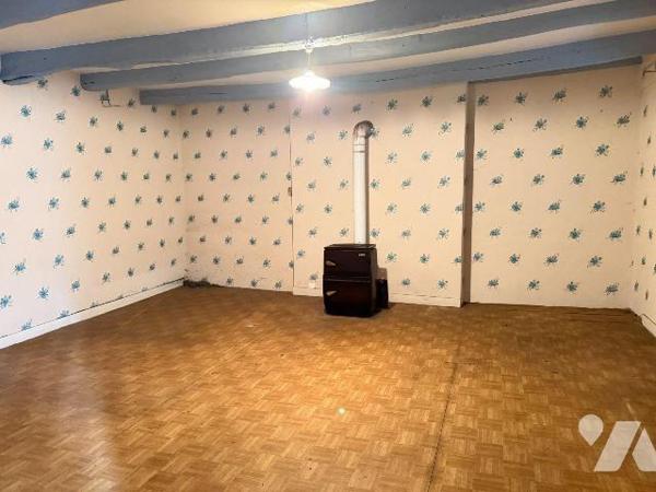 A VENDRE, PLESTIN LES GREVES 
En plain centre de la commune, découvrir cette grande maison d'h...