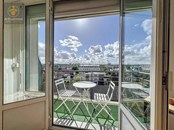 Location                                                      Appartement
                        
                     2 pièces                      39 m2                     à Saint-Maur-des-Fossés