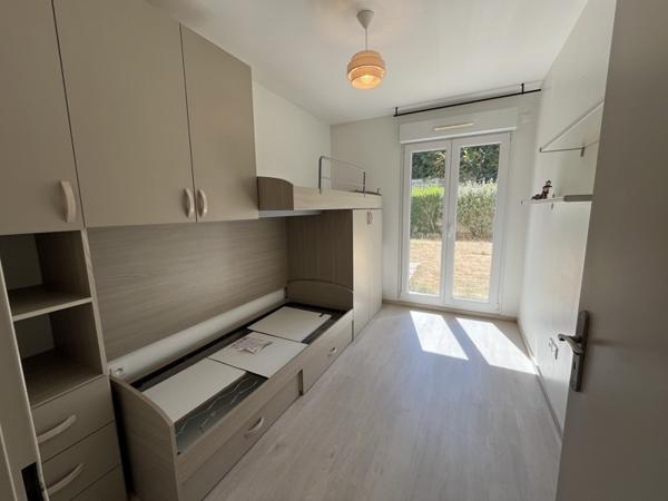 Appartement à louer 1 200 € CC Persan 3 p 58 m² DPE C