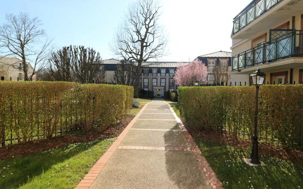 Appartement à vendre    2 pièces • 41,88 m2 Fontainebleau