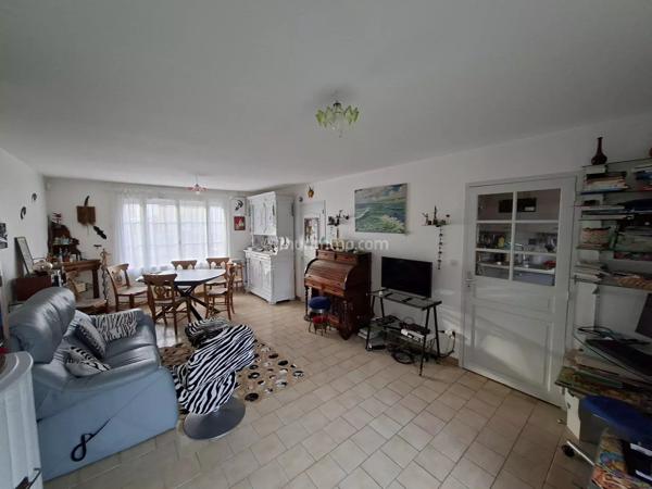 Vente                                                      Maison
                        
                     4 pièces                      83 m2                     à Gisors