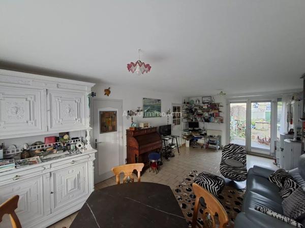 Vente                                                      Maison
                        
                     4 pièces                      83 m2                     à Gisors