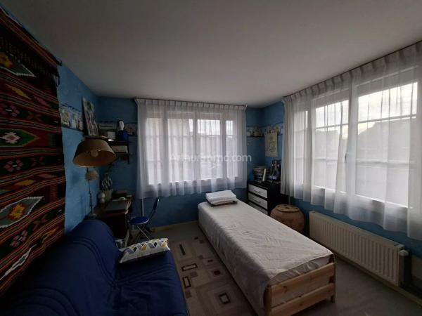Vente                                                      Maison
                        
                     4 pièces                      83 m2                     à Gisors