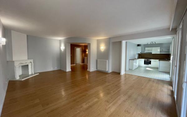Appartement à vendre    4 pièces • 120 m2 Romans-sur-Isère