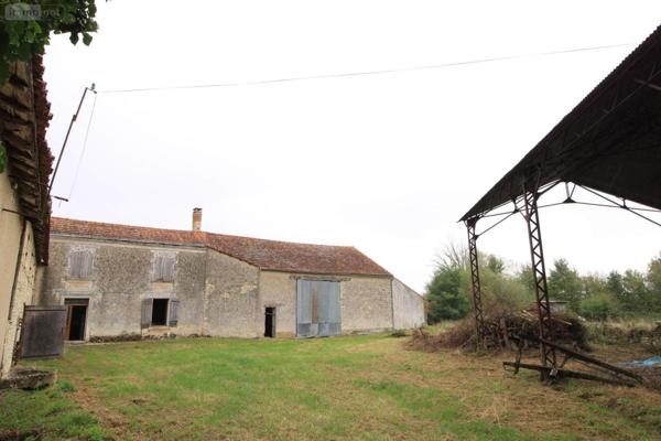 Maison à vendre à Chalandray dans la Vienne (86190), ref : V1957