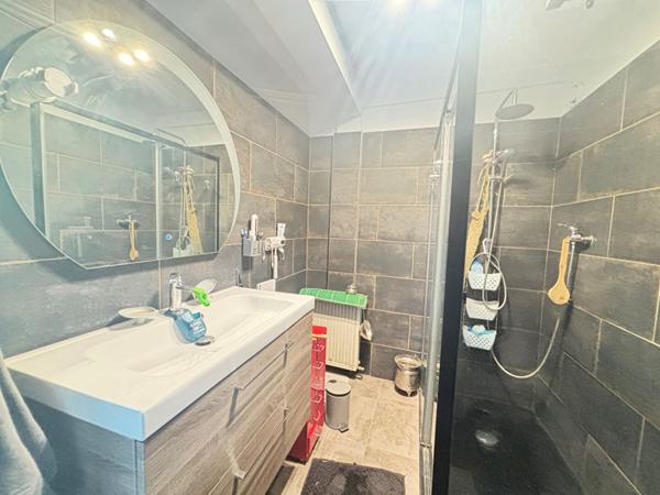 Achat appartement près de LE PRADET - 4 pièce(s) - 75 m² - 265 000 €