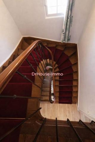 Maison à vendre 10 pièces de 329 m²