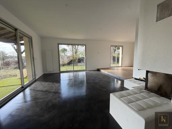Maison 6 pièce(s) 4 chambre(s) 170 m²