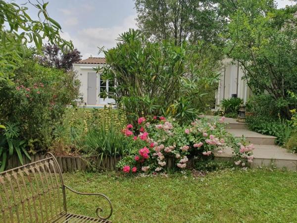 Maison plain-pied Cozes 117 m²