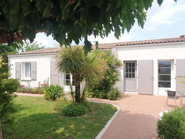 Maison plain-pied Cozes 117 m²