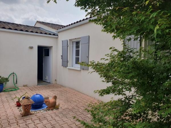Maison plain-pied Cozes 117 m²
