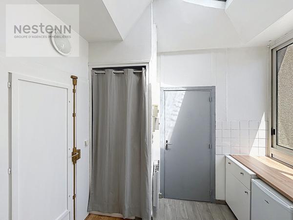 ORLEANS BDL - STUDIO COUP DE COEUR - PLACE DE PARKING