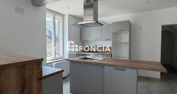 Location Maison 5 pièces 102.56 m² - Ollé 28120