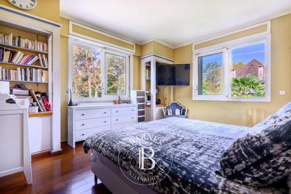 Nogent-sur-Marne, Maison 4 Chambres -  480 m² à vendre