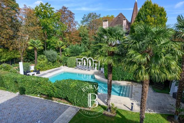 Nogent-sur-Marne, Maison 4 Chambres -  480 m² à vendre