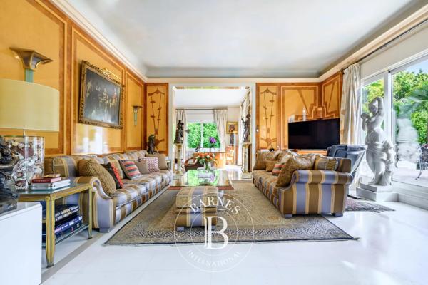 Nogent-sur-Marne, Maison 4 Chambres -  480 m² à vendre