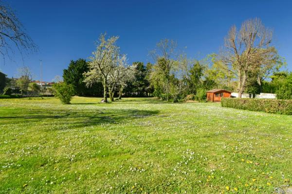 Propriete à vendre 9 pièces VERTAIZON (63)