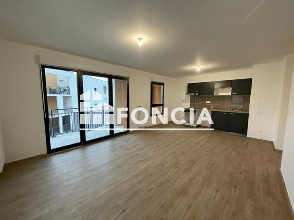 Location Appartement 3 pièces 74.13 m² - RUE LOUIS ARMAND ET EMILE FROISSART Reims 51100
