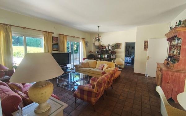 Maison à vendre    4 pièces • 108,18 m2 Curis-au-Mont-d'Or