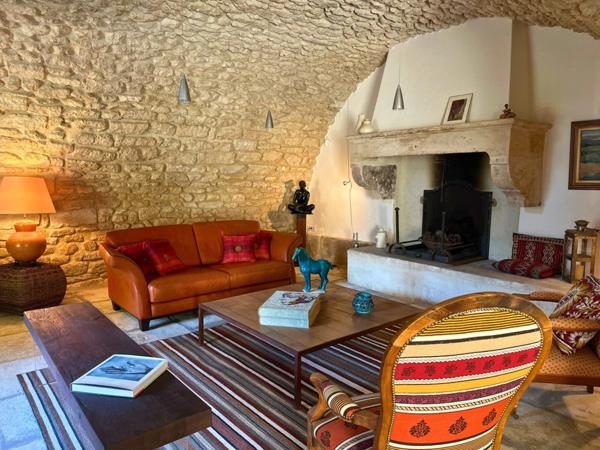 RARE : Offrez-vous une magnifique Propriete ( mas de 10 pièces et 2.6 hectares de parc ) aux portes de SOMMIERES (30)