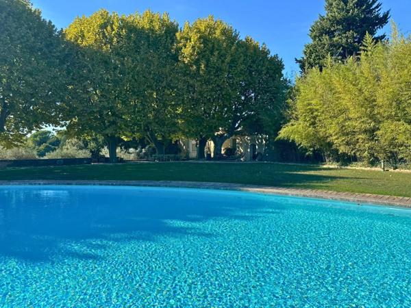 RARE : Offrez-vous une magnifique Propriete ( mas de 10 pièces et 2.6 hectares de parc ) aux portes de SOMMIERES (30)