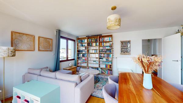 Appartement Chatenay Malabry 3 pièce(s) 72.81 m2 ; Terrasse 25m2 ; La Vallée ; T10 ; Commerces ; Ecoles ;