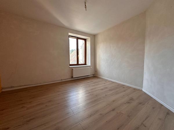 Appartement - 5 pièces - 80 m²